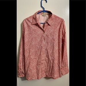 XL Wrinkle Resistant Red with White Oak Leaves Eddie Bauer Button Down Blouse